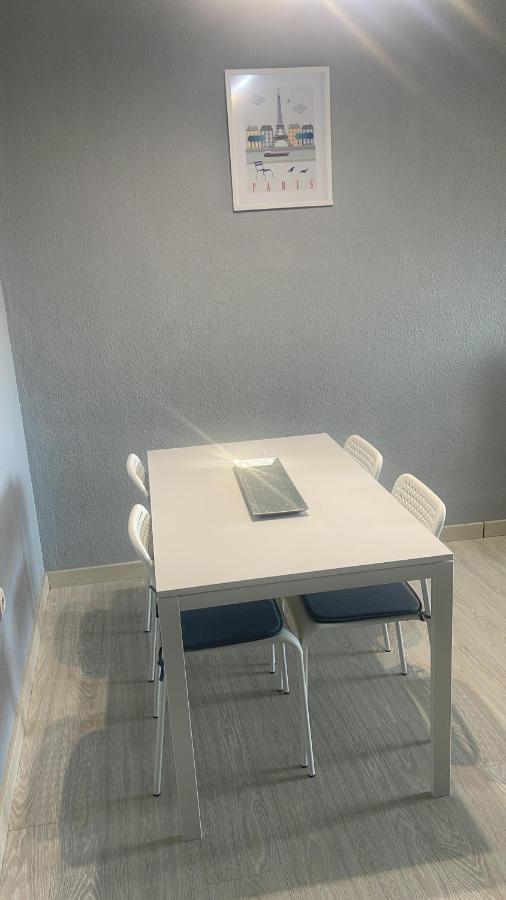 Patrocinio Apartment Malaga Bagian luar foto